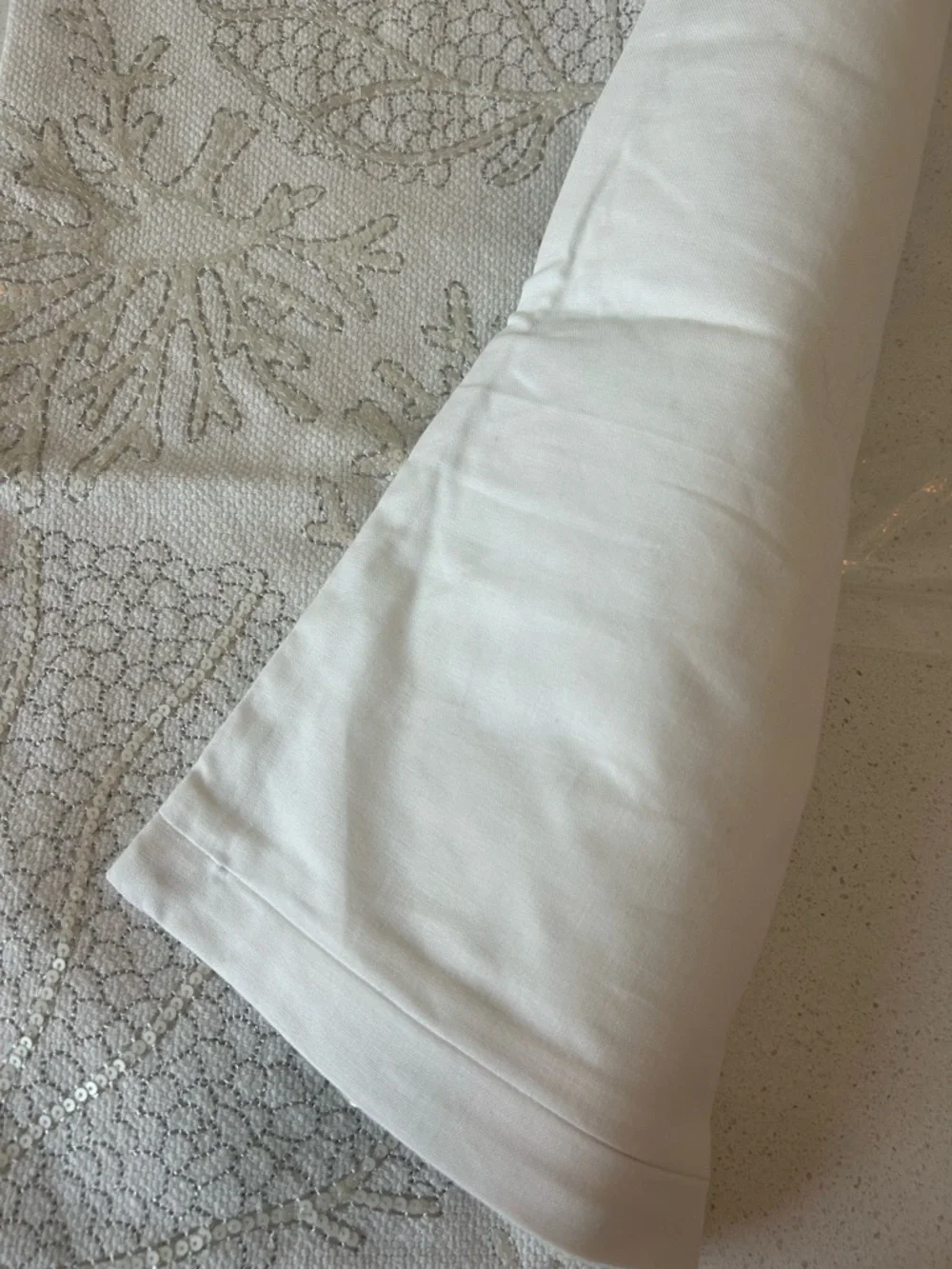 2 Pottery Barn Coral Sparkle Embellished Pillow Shams 20” Beach RARE